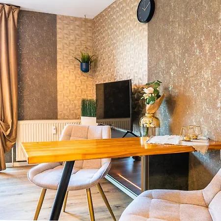 Golden Nugget Apartament